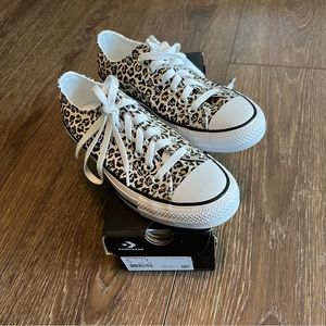 NWT Converse Chuck Taylor All Star Cheetah Size 7 Women’s